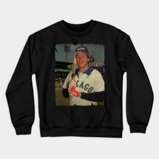 Carlton Fisk in Chicago White Sox Crewneck Sweatshirt